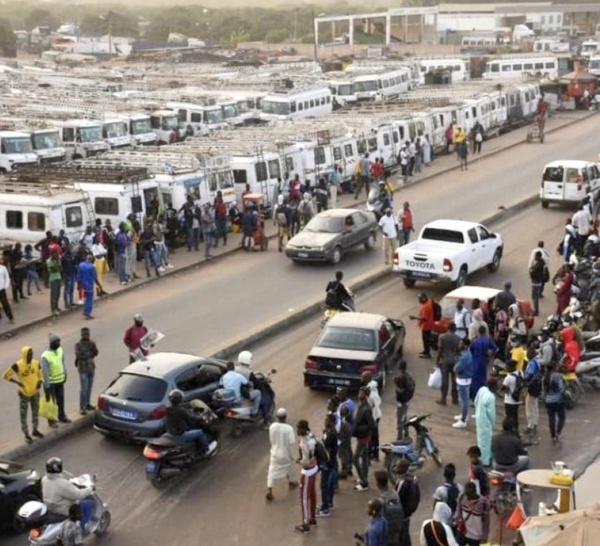 Échec des négociations avec Yankhoba Diémé : les transporteurs annoncent la poursuite de la grève