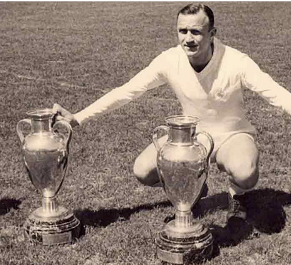 Foot: décès de José Emilio Santamaria, figure du Real Madrid des années 1960