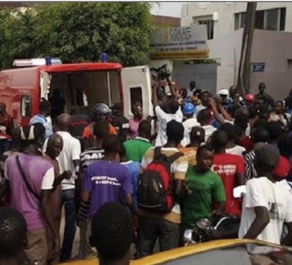 Nuit sanglante entre amis : dix coups de couteau pour un téléphone