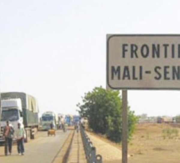 Dakar - Bamako : la route qui pèse sur le commerce de toute une région