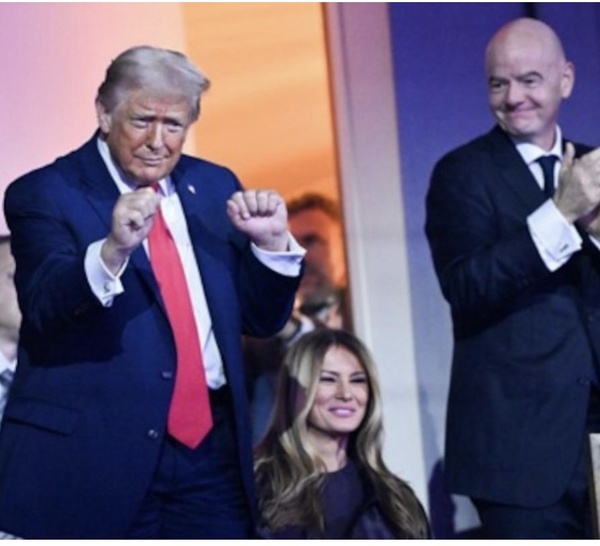 Il aurait été impossible d'organiser le Mondial-2026" sans Trump, salue son ami Infantino