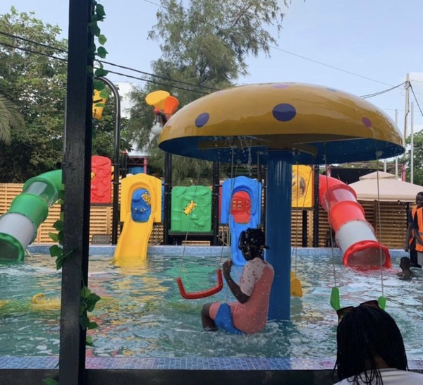 Vacances scolaires : un répit pour les élèves, un casse-tête pour les parents