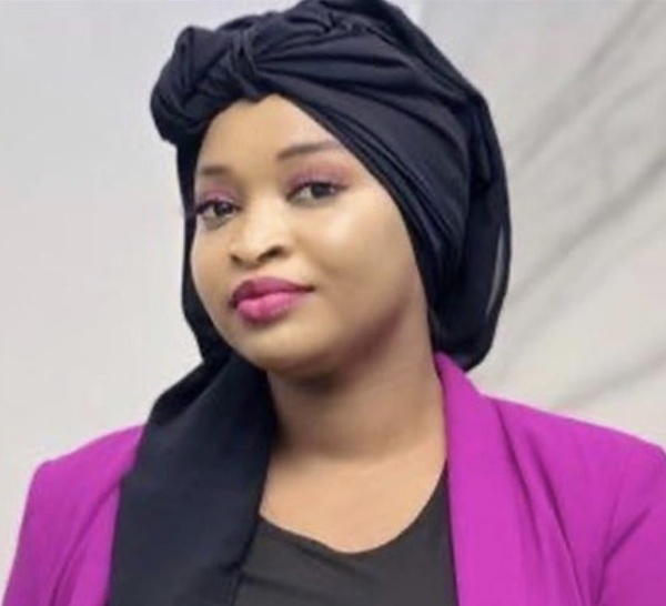 Je le respecte, mais je ne lui dois rien » : La patronne du FONGIP choisit Diomaye Faye et lâche ses vérités à Ousmane Sonko