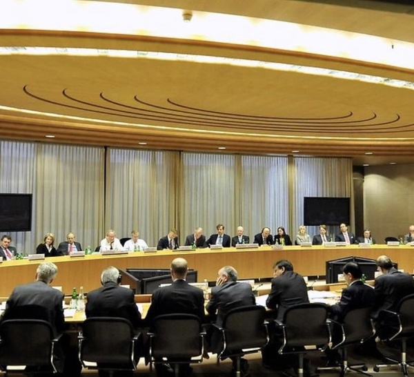 Ni lois ni amendes, mais un pouvoir immense : Les secrets de l'influence du Financial Stability Board