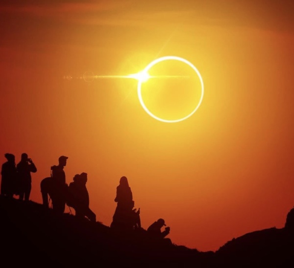 Éclipse solaire : le ministère de la Santé lance l’alerte