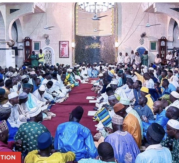 Leçons d’Al-Busîrî et de Cheikh El Hadji Malick Sy contre les passions de l'égo : deux voix, une même vigilance intemporelle (Par Dr. Bakary Sambe)