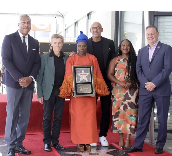 Hollywood Walk of Fame : Ce qu’on ne dit pas sur les artistes qui reçoivent une étoile sur le Boulevard