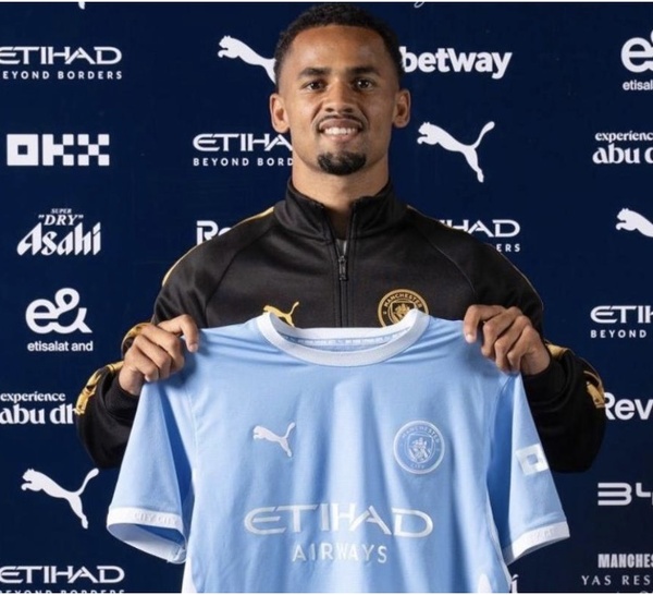 Manchester City : Iliman Ndiaye fait gagner des millions à…