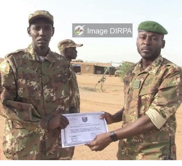 Réconciliation nationale au Mali : 37 anciens combattants originaires de Kidal rejoignent l’Armée