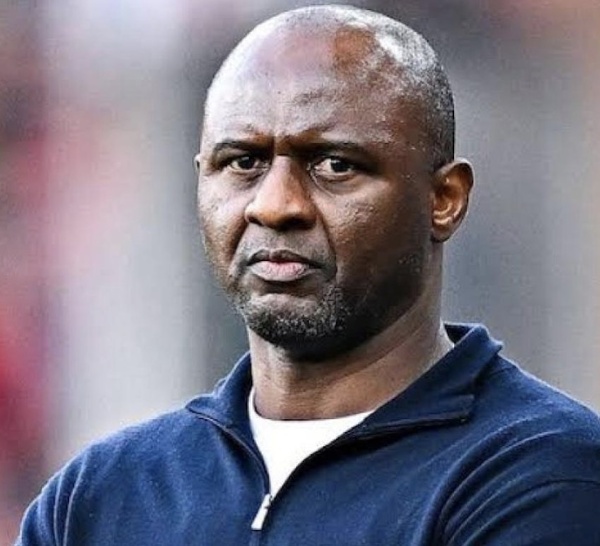 Info Les Échos : «Patrick Vieira a plié bagage»