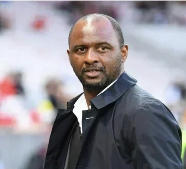 Gardiens de but des Lions : Patrick Vieira aurait fait un choix fort
