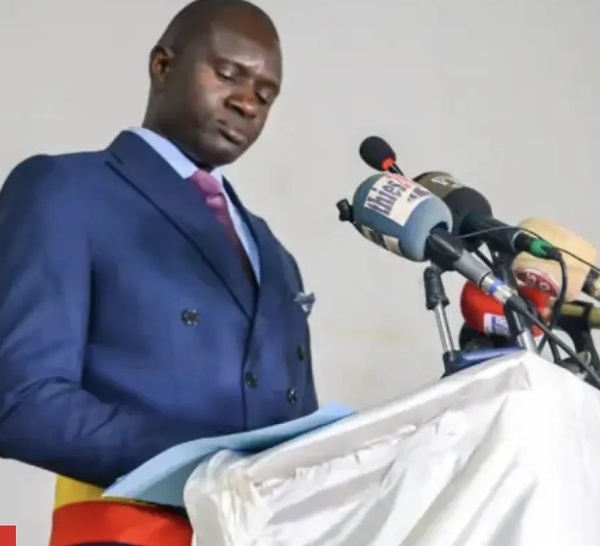 Duel Dr Babacar Diop Vs Ousmane Diagne : "Thiès n'a que trop souffert des querelles politiques sans lendemain" (Édouard Latouffe, acteur politique)