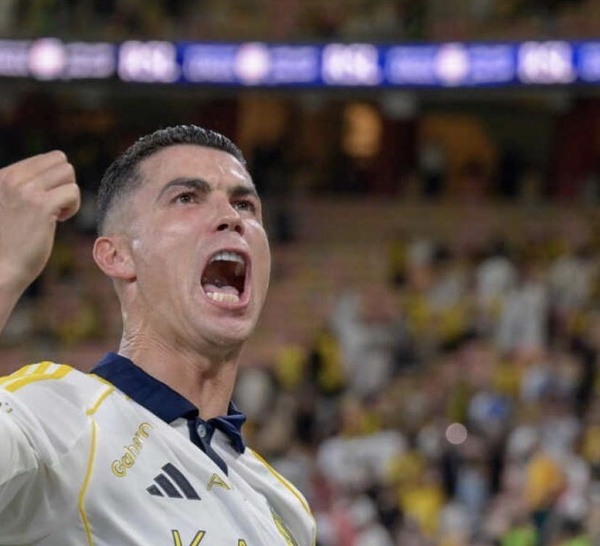 Cristiano Ronaldo au firmament : le Portugais devient le premier footballeur milliardaire