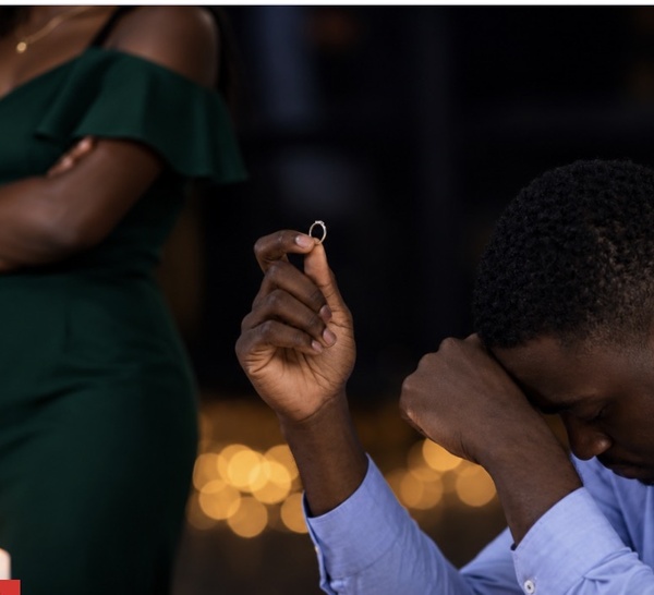 La violence n’a pas de sexe, l’indignation si ?