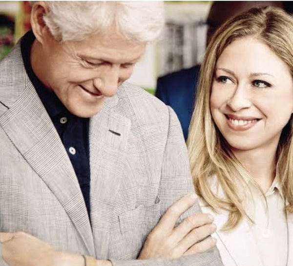 Bill Clinton défend l’islam : « Ma fille a lu le Coran en entier à 15 ans » (Vidéo)