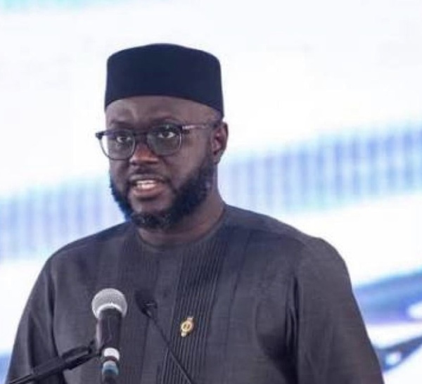 LFR : El Malick Ndiaye dénonce « un ajustement structurel déguisé » et refuse de cautionner le projet