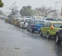 Pluie avec orage à Dakar : Tabaski pluvieuse et les rues devenues impraticables