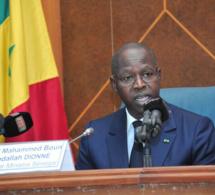 Mahammad Boun Abdallah Dionne : «C'est le 17 janvier 2012 que le contrat Petro-Tim Ltd-Petrosen-Etat du Sénégal portant sur la recherche et le partage de production sur les permis de Cayar Offshore profond et Saint Louis Offshore a été signé»
