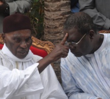 Pape Samba Mboup défend Wade : "Ousmane Ngom est un ingrat, Fayoul nar bi khoromame"