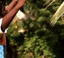CLIP OFFICIEL:Omaro feat Dégue Dathieu (YONOU MOURIDE) REGARDEZ