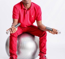 Dip Doundou Guiss très classe tout en Rouge