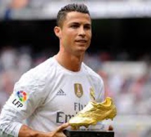 Football-distinction : Zidane : "Ronaldo mérite le Ballon d'Or"