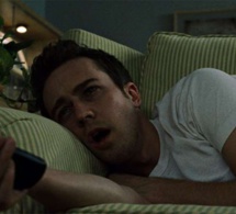 5 mauvaises habitudes nocturnes qui font grossir