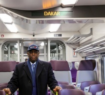 ( 20 Photos + Vidéo ) Macky sait conduire un train