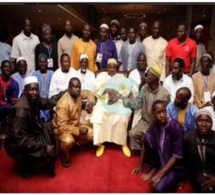 Gambie: le président élu Adama Barrow reçoit une délégation de Tallinding et Brikama montrant leur soutien et leur solidarité aprés sa victoire