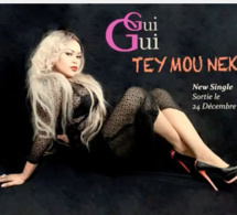 Nouveau single sortie aujourd'hui j'en profite pour vous souhaiter une très bonne fête dans la paix joie et amour