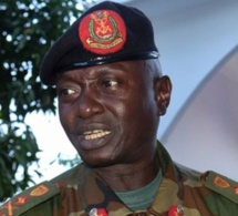 Gambie : Le général Ousman Badjie assure à Yahya Jammeh la loyauté des forces armées gambiennes