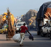 Mairie de Sindian: appui aux Gambiens et à leurs familles d'accueil, les conseillers virent leurs salaires aux réfugiés