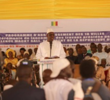 Macky Sall lance un vaste programme d'assainissement de 10 villes pour 60 milliards de francs CFA