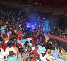 Du jamais vue au Grand Théâtre Pape Diouf remplie la salle et enjaille le public comme jamais