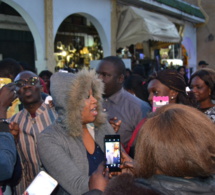 GRAND BÉGUÉ CASABLANCA: Pape Diouf rencontre les Sénégalais au marché Médina de Casa. Regardez