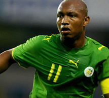 L'international,double ballond'or Africain, El Hadj Diouf invité par la Fondation Nelson Mandela ce 29 avril en Afrique Sud et celle de Kanu au Nigéria le 27 mai.