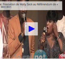 Grand Théâtre: L'entrée spectaculaire de Soumboulou Bathily accueillie par JoJo au "Référendum" de la troupe Soleil levant...Regardez