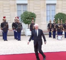 Arrivée de Fabius, Jospin, Cazeneuve, Bartolone à l'Élysée