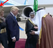 Melania Trump tête nue en Arabie Saoudite