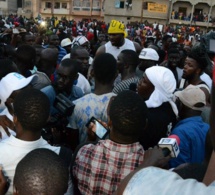 OPEN PRESS: Modou Lo mobilise aux Parcelles Assainies et reçoit la visite du ministre de finances Amadou Ba.