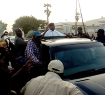 Touba : Me Abdoulaye Wade accueilli sous une forte mobilisation