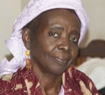 Aminata Sow Fall : une "reine des lettres sénégalaises" à offrir en exemple à la jeunesse