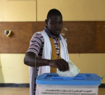 Les Mauritaniens aux urnes pour un référendum constitutionnel contesté