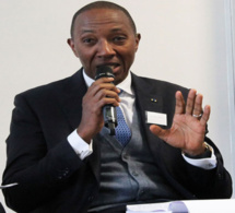 Abdoul Mbaye : « Compagnons restons debout ! Demain est proche »