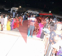 Premiers images: Momo Dieng draine du monde pour sa première sortie au grand theatre.