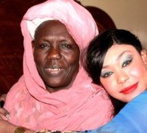 Aïda Patra En Toute Complicité Avec Sa Mère…