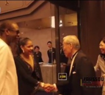 Vidéo Japon : Youssou Ndour et sa femme Aida Coulibaly
