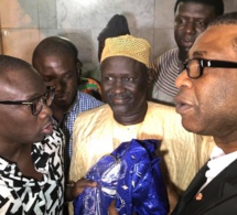 Regardez comment Youssou Ndour est accueilli à l’aéroport !… Tout ce que vous n’avez pas vu en Images