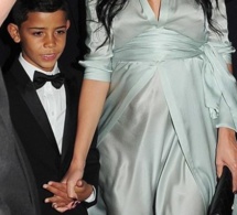 Best FIFA Awards: Georgina Rodriguez, la copine de CR7 exhibe sa grossesse, Messi et Ronaldo en …