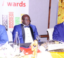 300 IMAGES: Le président du MEDS, Mbagnick Diop vient de démonter sa force dans l'innovation des entreprises Africaines pour un developpement économique au Méridien Etoile - Paris. REGARDEZ